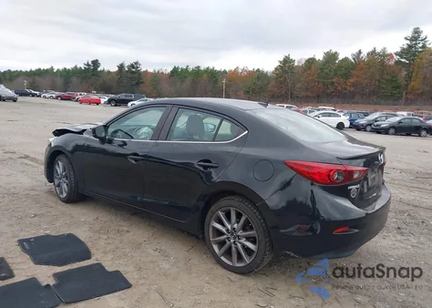 2018 Mazda Mazda3 Touring z USA, uszkodzony, nr VIN 3MZBN1V39JM256491